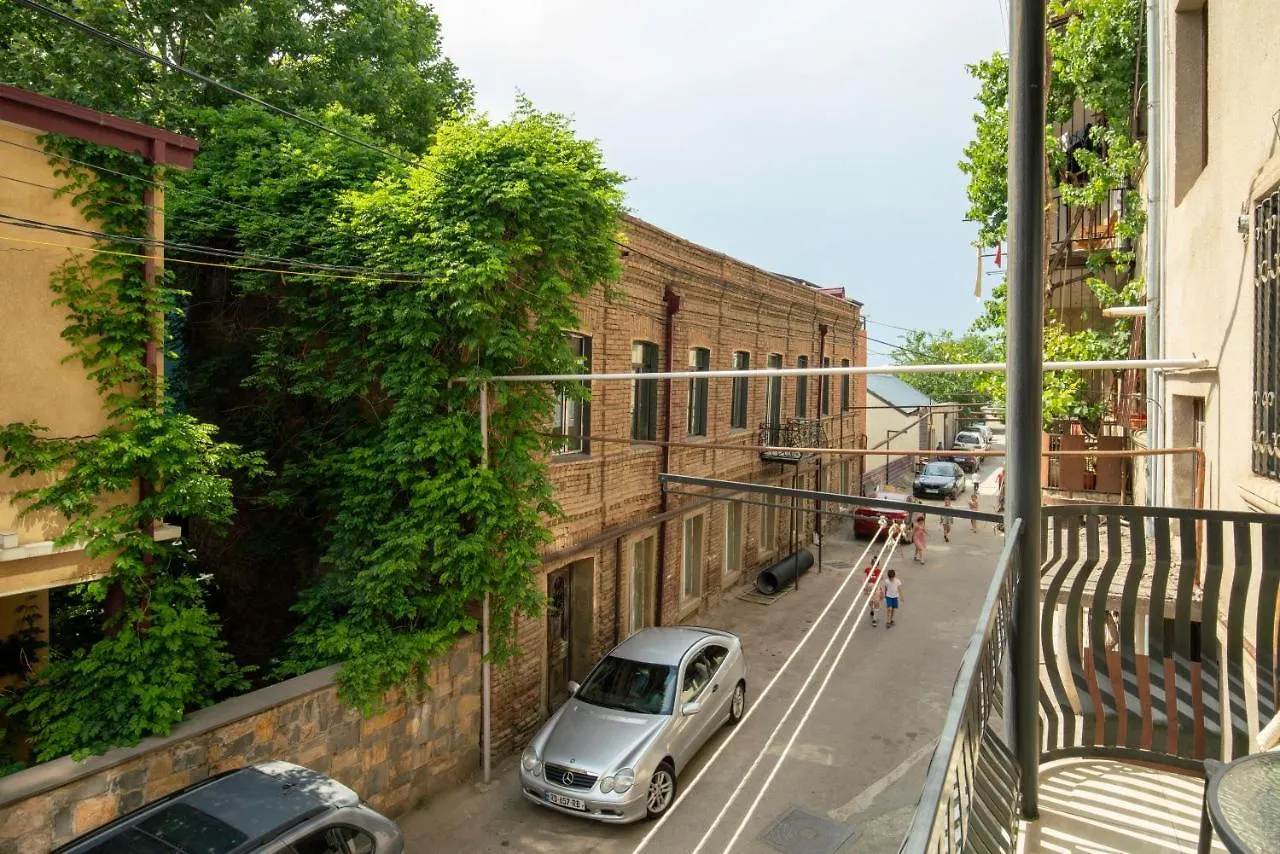 Happy 4Bedroom Apartment In Old Tbilisi